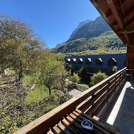 Boga Alpine Resort Exterior photo