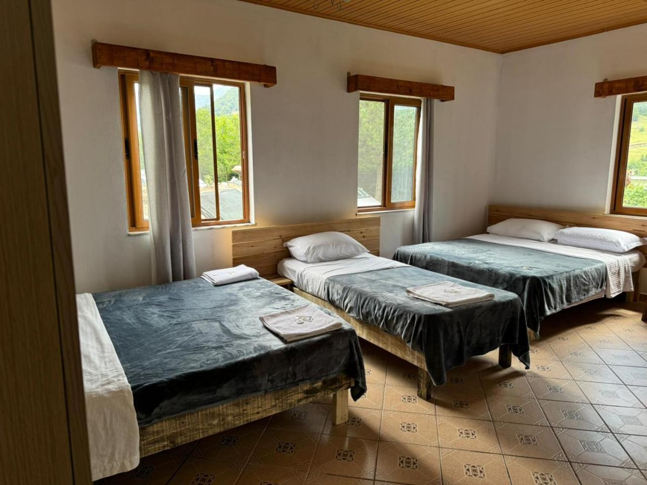 Boga Alpine Resort Exterior photo